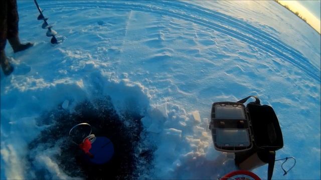 Рыбалка Зима Макаровка Аэрокатера МЧС работают ! смотреть онлайн