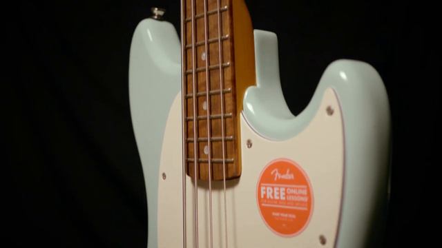 Squier Classic Vibe '60s Mustang vs Fender Player Mustang смотреть онлайн