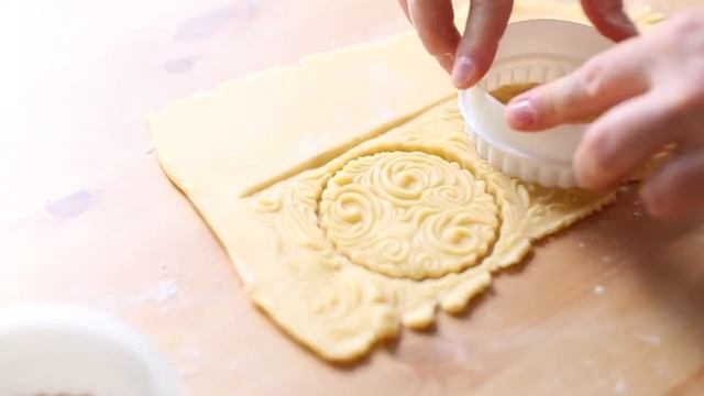 Скалка для печенья "Морозное утро" смотреть онлайн