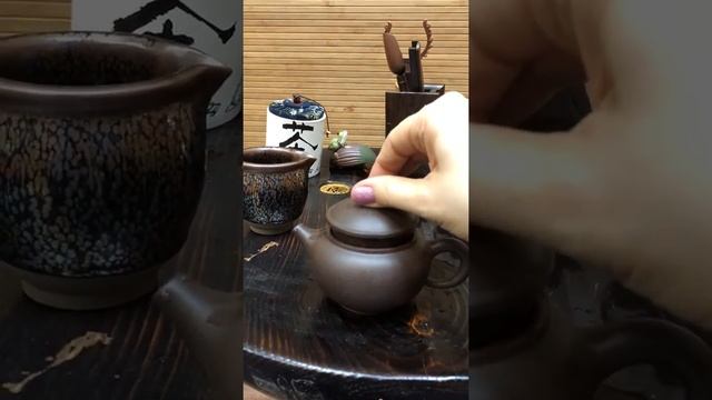 Чайник # 18151, исинская глина, 190 мл./Teapot # 18151, yixing clay, 190 ml.