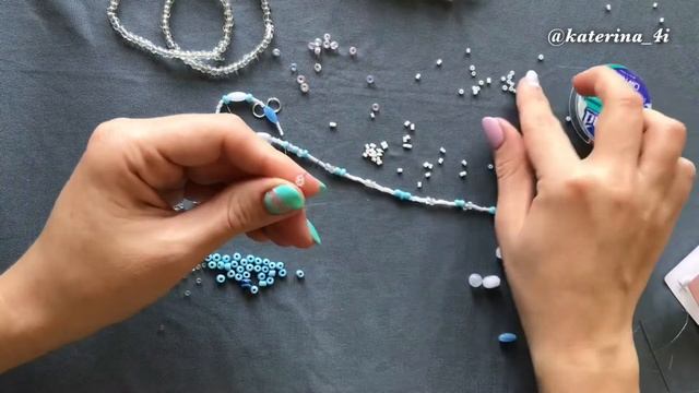 Цепочка для очков из бисера и бусин | модный аксессуар на лето своими руками | Beaded eyeglass chai смотреть онлайн