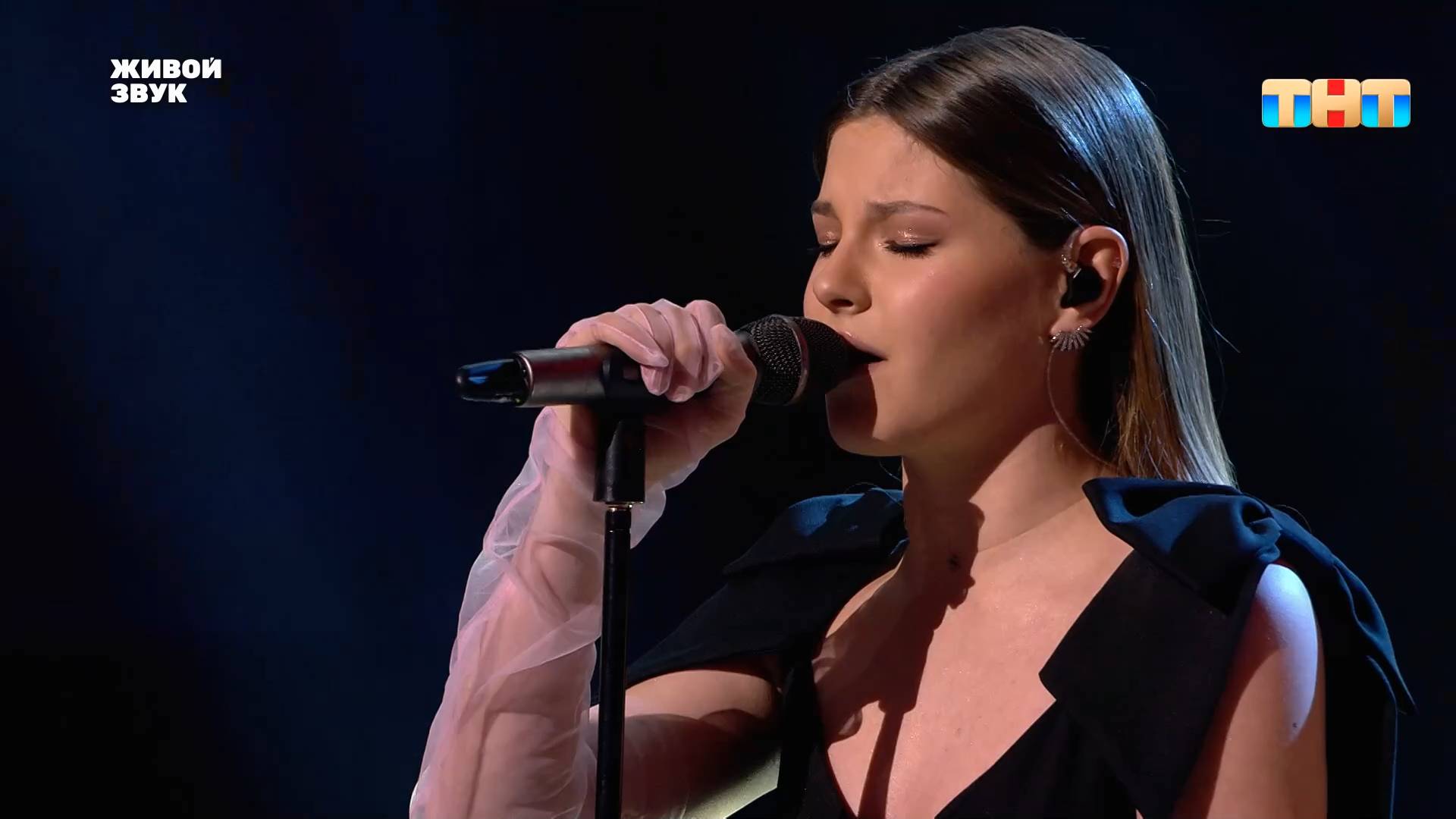 Ани Лорак и Софья Полозова «Стань для меня» смотреть онлайн