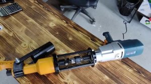 Сваекрут на базе дрели  "Ребир 2000"