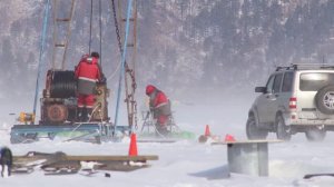 BAIKAL-GVD / 10. No comments. Ветер треплет арматуру /Winches in the Wind. Physicists in Bad Weathe