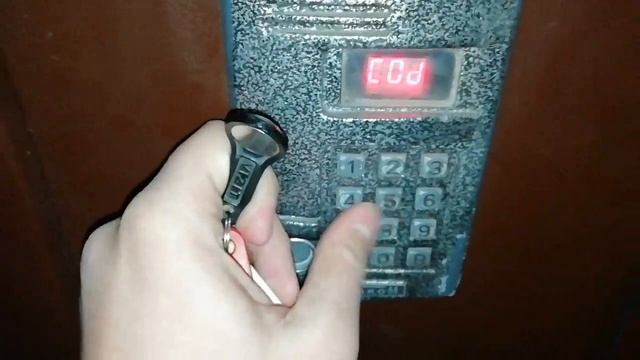"Проходной двор" в подьезде? Защищаем метаком мк2003.1, или как убрать стандартные коды