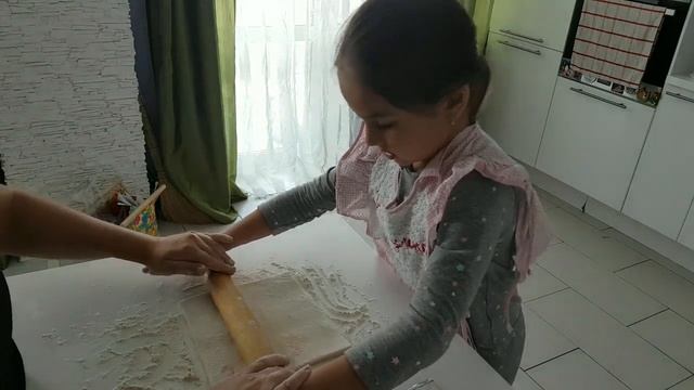 Готовим с Риммой вкусные пирожки!