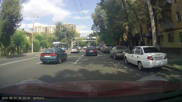 Алматы. Дороги города. Карантин. Лето. Almaty. The roads. смотреть онлайн
