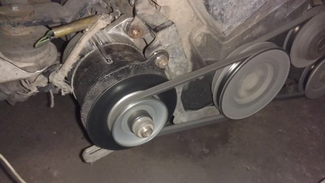 Генератор от ТРАКТОРА на АУДИ смотреть онлайн