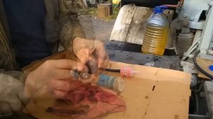 АВТОНОМКА ГЛОХНЕТ WD40 ДЫМИТ РЕМОНТ  АВТОНОМНОГО ОТОПИТЕЛЯ САЛОНА И НАСОСИКА ДОБАВЛЯЮ БЕНЗИН В ДТ