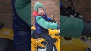 ОБЗОР КВАДРАЦИКЛА 200 КУБОВ.КАК ЗАВЕСТИ КВАДРАЦИКАЛ ЗИМОЙ?/ КАК СНЯТЬ АККУМУЛЯТОР ЗИМОЙ.