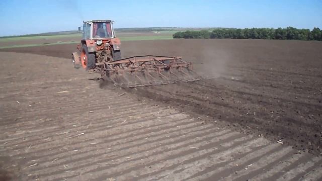 Предпосевная культивация на ЮМЗ-6 смотреть онлайн