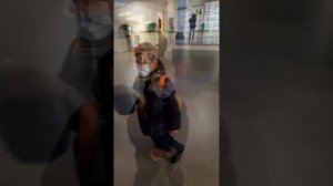 Самостоятельный перелёт сына. Услуга "Ребёнок без сопровождения".