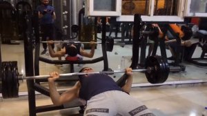 18 years old : Bench Press ( 132 Lbs ) 60 kg