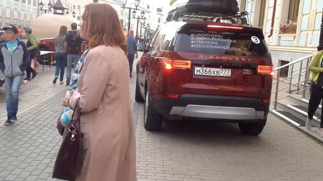 красиво поет на баумана смотреть онлайн