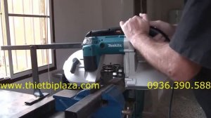 Máy cưa vòng Makita 2107FK