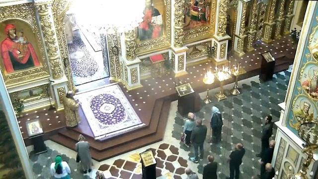 Память сщмч. Вавилы: Литургия смотреть онлайн