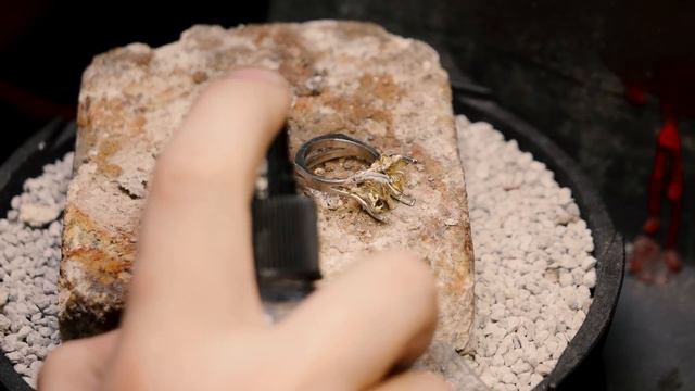 The Crafting of Clematis: 10ct Ceylon Sapphire Ring  The Village Goldsmith