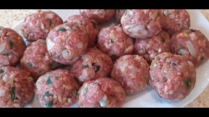 Кёнигсбергские клопсы с соусом из каперсов
