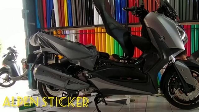 stickerin body motor yamaha x max oracal 651 abu" + karbon krflar. смотреть онлайн