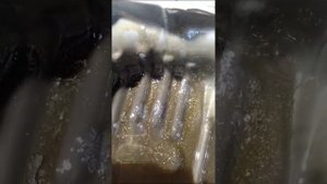 Камри 40 2.4 сливаем масло, снимаем поддон, видим стружки, 3 шатун люфтит, вкладыши провернуло