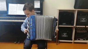 Русская народная песня "Я на горку шла", обр. В. Бухвостова.