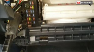 Mitsubishi Outlander Fuse Box Location || Mitsubishi Outlander Cabin Cockpit Fuse Box Location