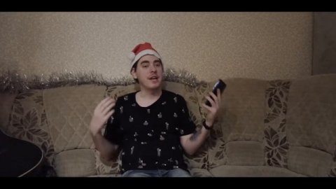 ПАНК ВЫСТУПАЕТ С НАСТОЯЩИМ НОВОГОДНИМ ОБРАЩЕНИЕМ 2020