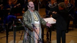 Да, поцелуй, кума-душечка! (Вдоль по Питерской...)