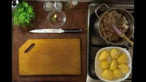 Тушеная картошка со свининой - Дар Еда.