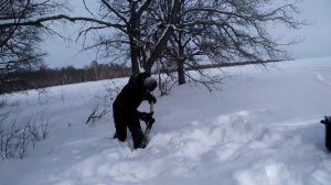 Сбор валежника на снегоходе