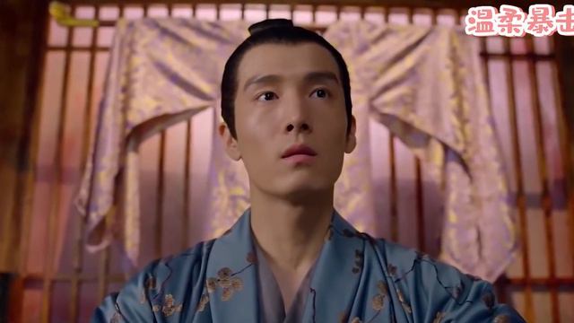 九王深夜邀太子妃喝酒，霸道太子知道後醋意大發，一把將太子妃拽進懷裏狠狠懲罰！ смотреть онлайн