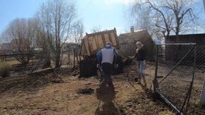 КАМАЗ ? ЗАСТРЯЛ НА ДАЧЕ ? ? #камаз #земля #влог #дача