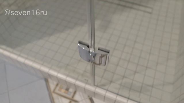 Душевая от стены до стены