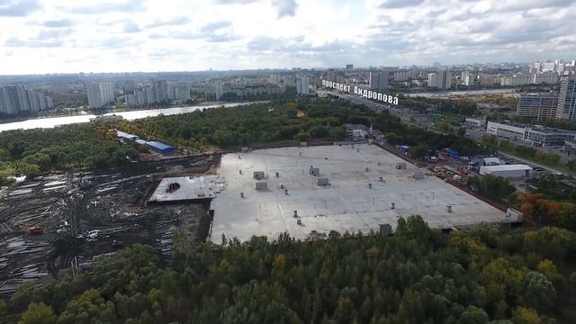 Как строят Диснейленд в Москве!!!! Обзор и полет #1