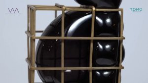 Ваза TRAPPED Big Black от Vanessa Mitrani Creations