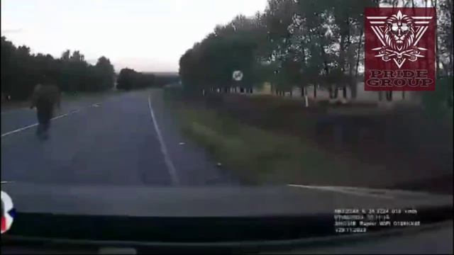 ‼️🇺🇦Нацисты ВСУ показали второе видео с дрона, атаковавшего машину военкора Евгения Поддубного