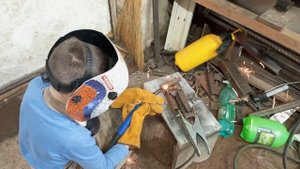 Аврора Динамика 1800. Юный сварщик.