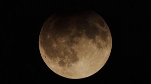 Partial Lunar Eclipse, 25. 4. 2013