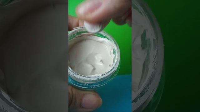 Как у Вас ещё нет крема Garderika ?