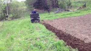 Квадроцикл вместо самодельного трактора