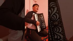 1... Айганыш Каныбек дайырбек уулу. Ыр деп ушуну айтса болот