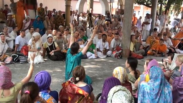 Спектакль "Как Парвати, супруга Господа Шивы, даршан Господа Чайтаньи получила" смотреть онлайн