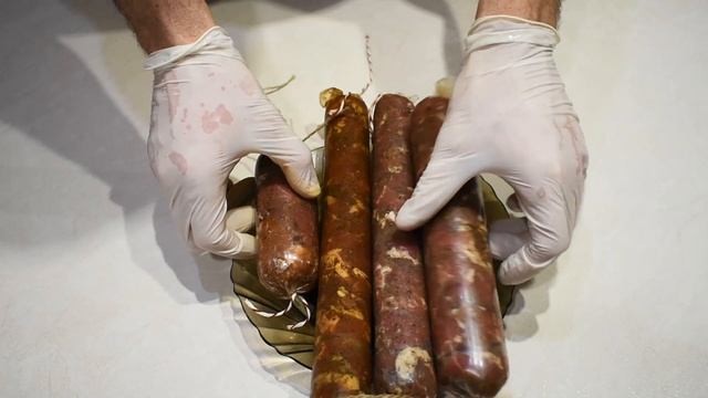 Сыровяленая рубленая колбаса со стартовыми культурами. Когда результат стоит потраченного времени!