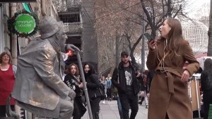 THE FLOATING HUMAN STATUE SCARY PRANK - Amazing Living Human Statue