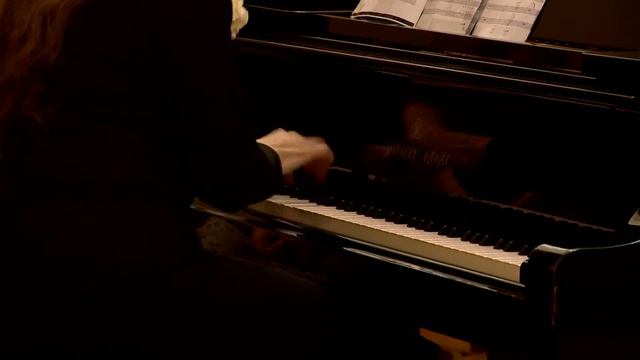 ЭЛЬМИРА ХЕЧИКЯН. " ЭКСТРАВАГАНЦА "- ДЛЯ ФОРТЕПИАНО смотреть онлайн