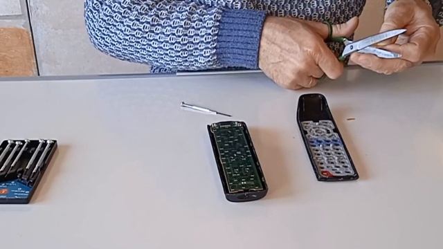 простой ремонт пульта дистанционного управления смотреть онлайн