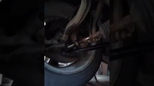 Замена пыльника рулевой рейки MB W203