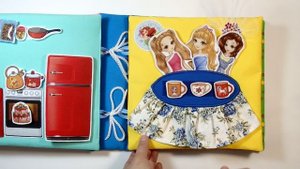 Кукольный дом с тремя куколками