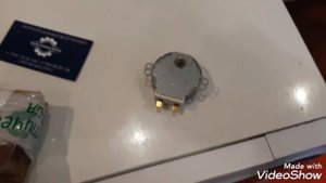 Ремонтирую микроволновку. Замена моторчика.