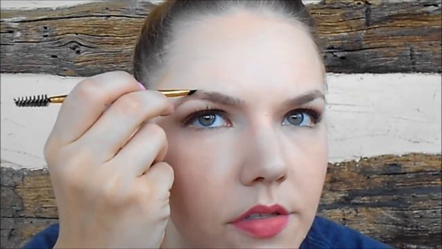 First Impression: Milani Stay Put Brow Color смотреть онлайн